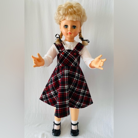 Vintage Wendy Walker Doll, 32” Tall - Picture 3 of 12